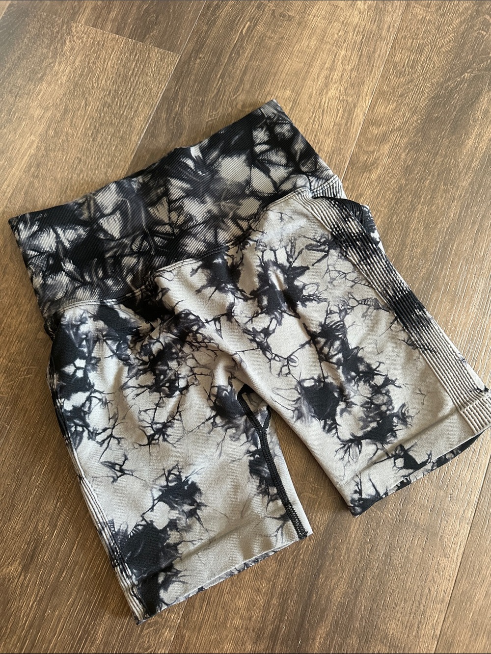 GRYT Tie-Dye Black & Gray Men’s Performance Shorts